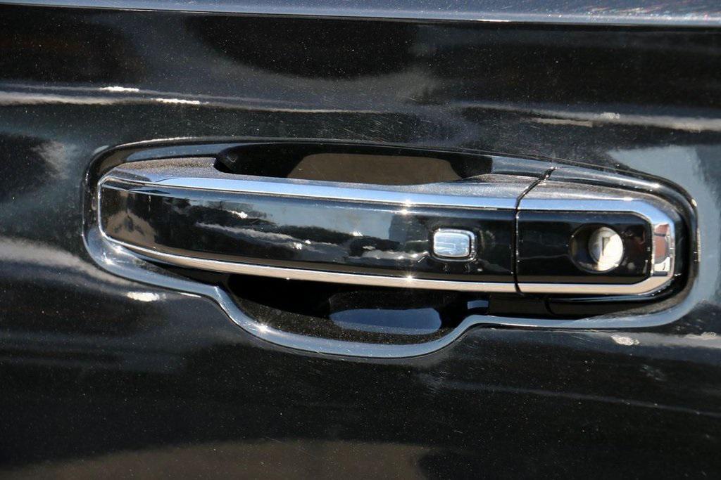 used 2025 GMC Yukon XL car, priced at $64,995