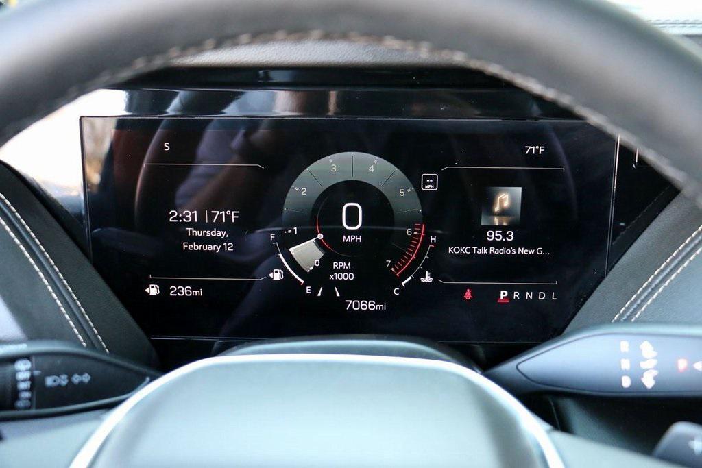 used 2025 GMC Yukon XL car, priced at $64,995