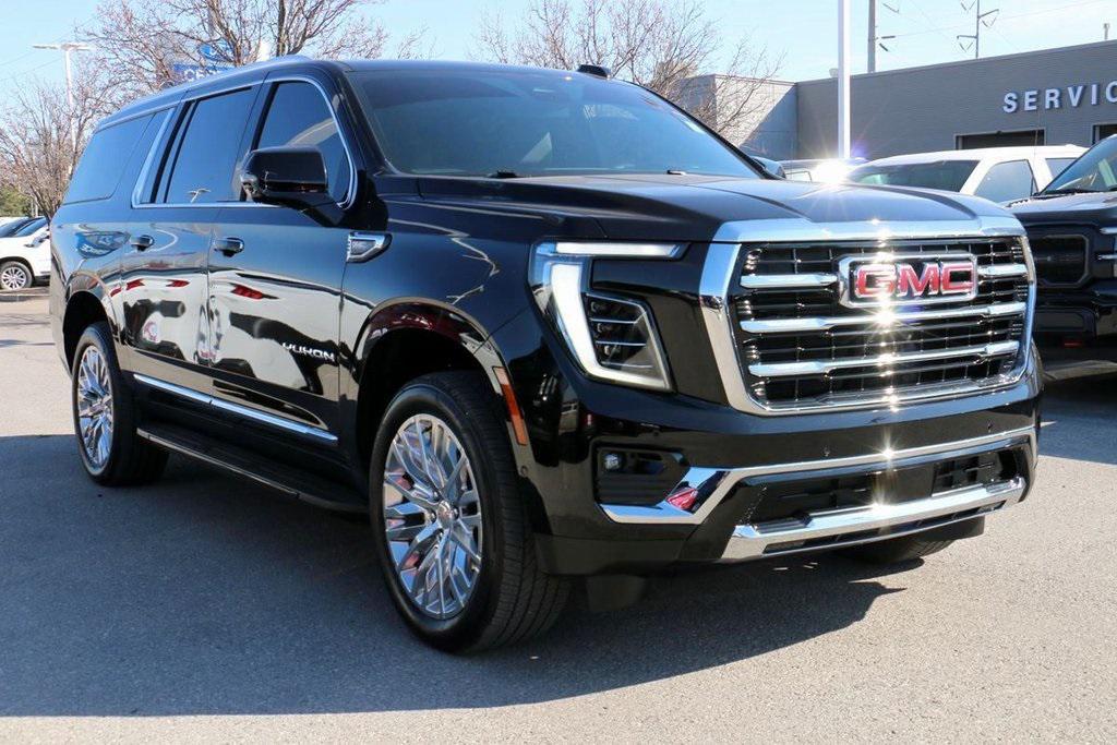 used 2025 GMC Yukon XL car, priced at $64,995