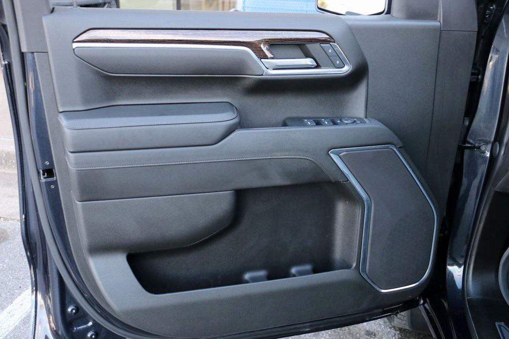 used 2024 GMC Sierra 1500 car, priced at $44,995