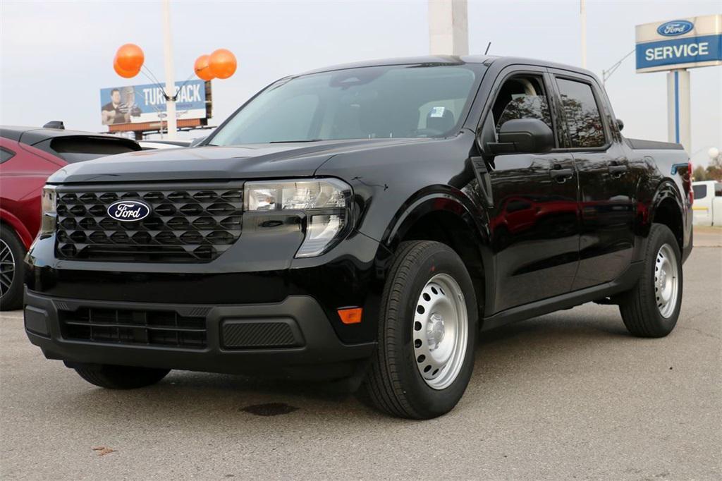 new 2025 Ford Maverick car, priced at $25,200