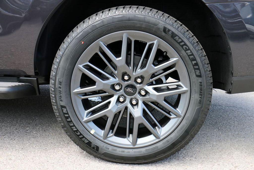 new 2026 Ford Expedition car, priced at $77,115