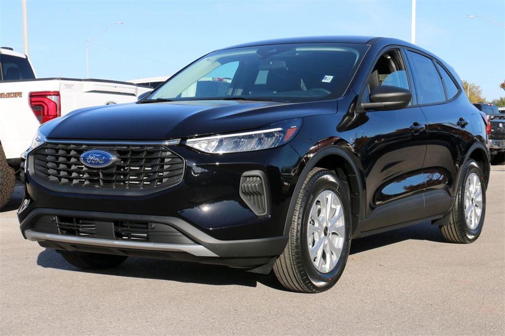 new 2026 Ford Escape car, priced at $25,352