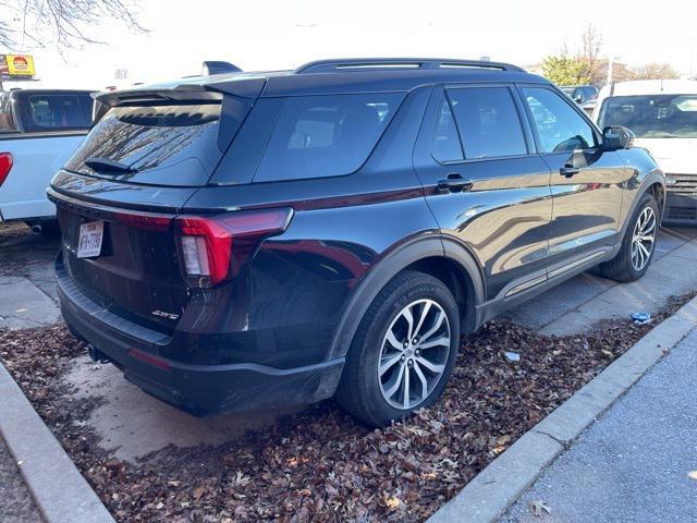 used 2025 Ford Explorer car, priced at $37,921