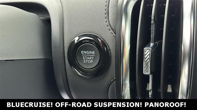 new 2025 Ford Expedition car, priced at $81,875