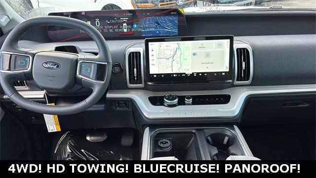 new 2025 Ford Expedition car, priced at $68,040