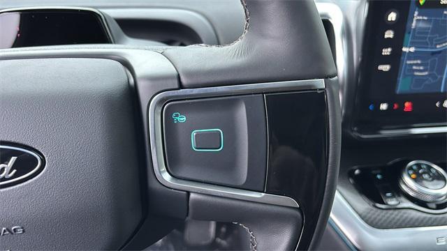 new 2025 Ford Expedition car, priced at $79,773