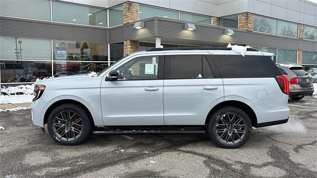 new 2025 Ford Expedition car, priced at $79,773