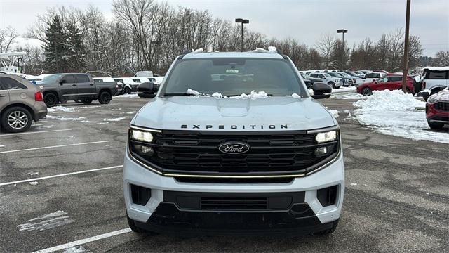 new 2025 Ford Expedition car, priced at $79,773