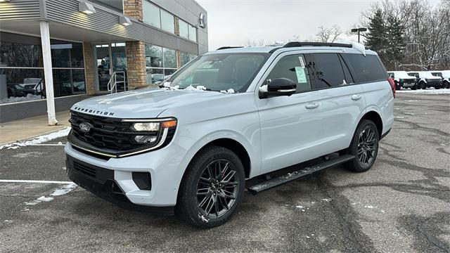 new 2025 Ford Expedition car, priced at $79,773