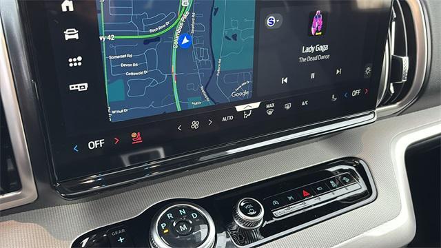 new 2025 Ford Expedition car, priced at $69,040