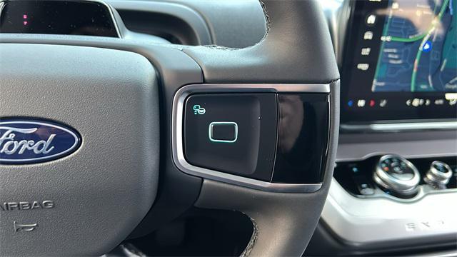 new 2025 Ford Expedition Max car, priced at $71,037