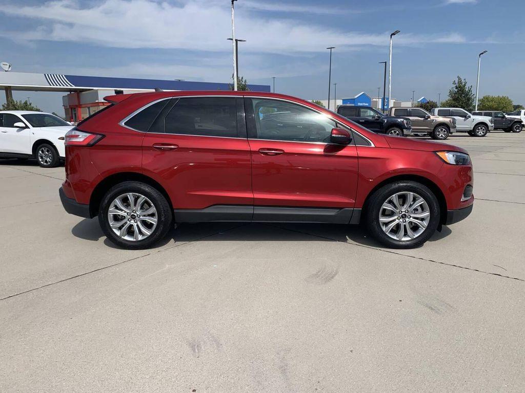 used 2024 Ford Edge car, priced at $27,995