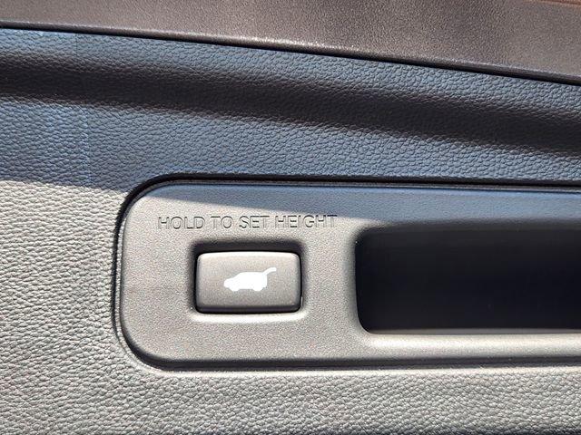 new 2026 Acura MDX car, priced at $61,100