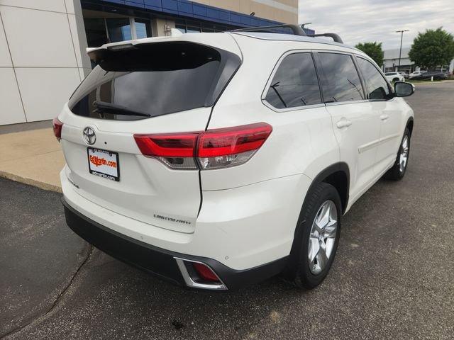 used 2018 Toyota Highlander car, priced at $23,124