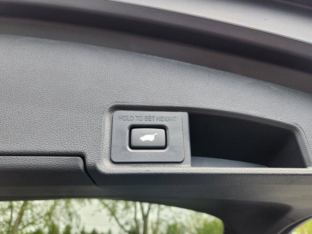 new 2025 Acura RDX car, priced at $49,250