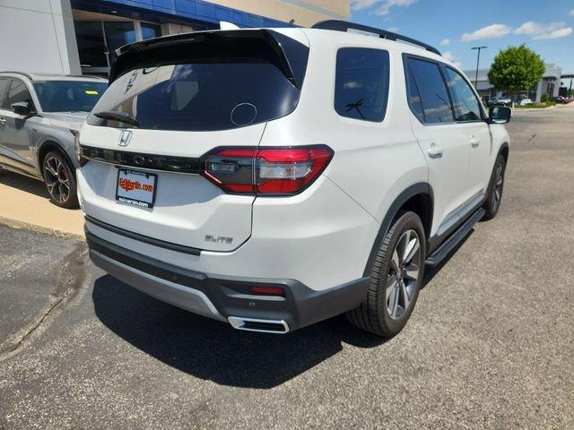 used 2023 Honda Pilot car, priced at $37,320