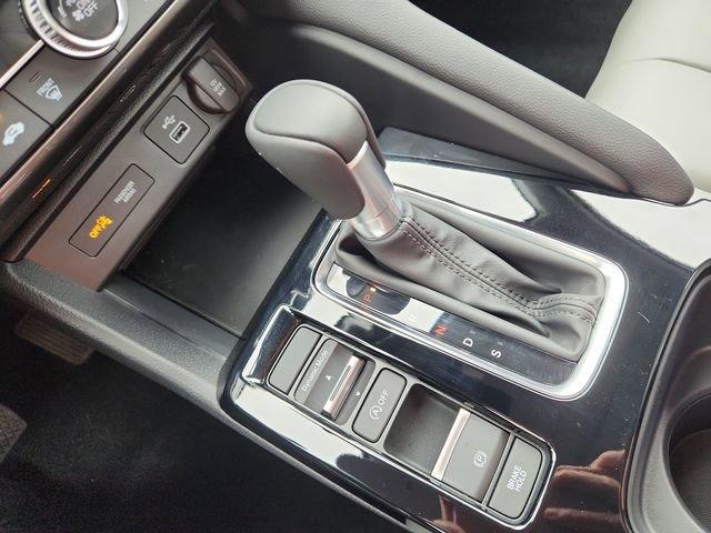 used 2025 Acura Integra car, priced at $29,987