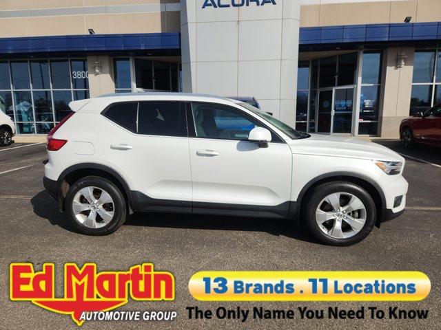 used 2022 Volvo XC40 car, priced at $20,452