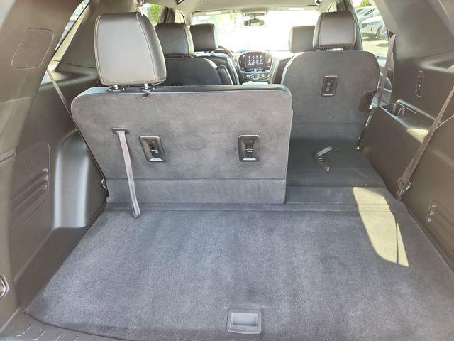 used 2022 Chevrolet Traverse car, priced at $24,589
