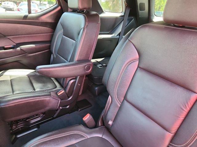 used 2022 Chevrolet Traverse car, priced at $24,589