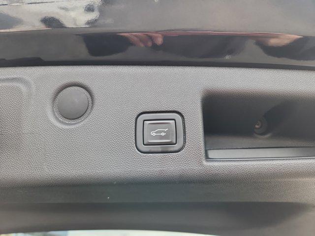 used 2020 Chevrolet Equinox car, priced at $17,750