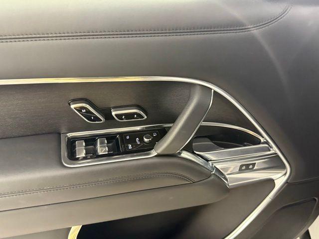 used 2023 Land Rover Range Rover car, priced at $86,900