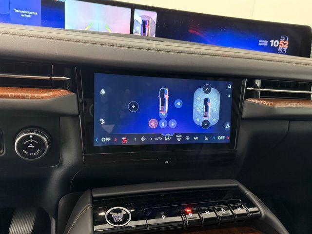 used 2025 Lincoln Navigator car, priced at $100,900