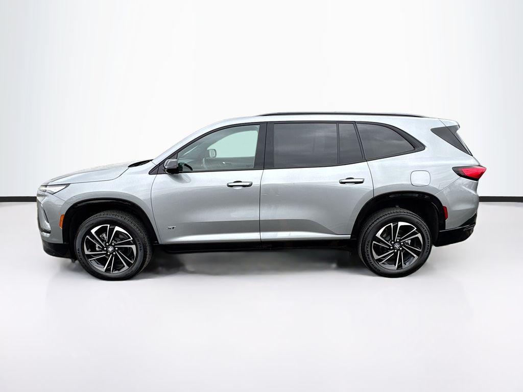 used 2025 Buick Enclave car, priced at $36,219