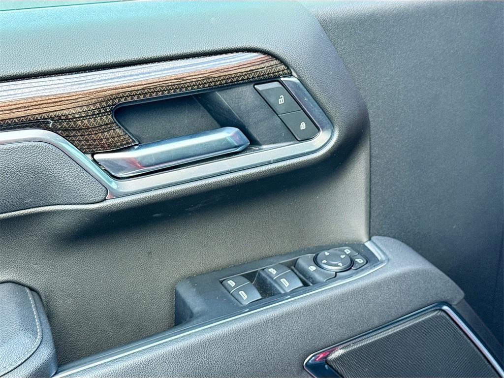 new 2025 Chevrolet Silverado 1500 car, priced at $45,700