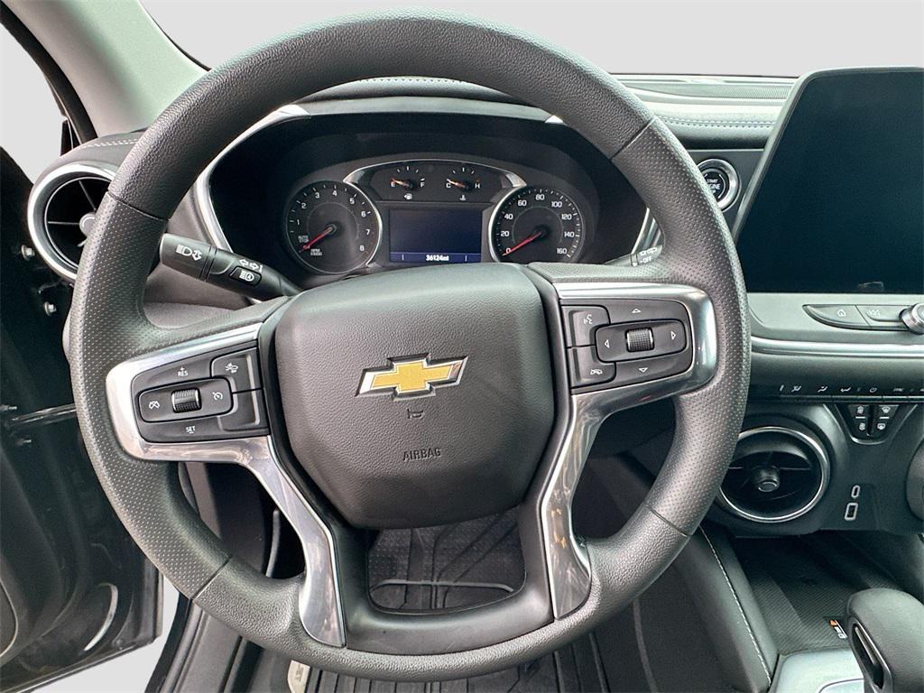 used 2024 Chevrolet Blazer car, priced at $23,999