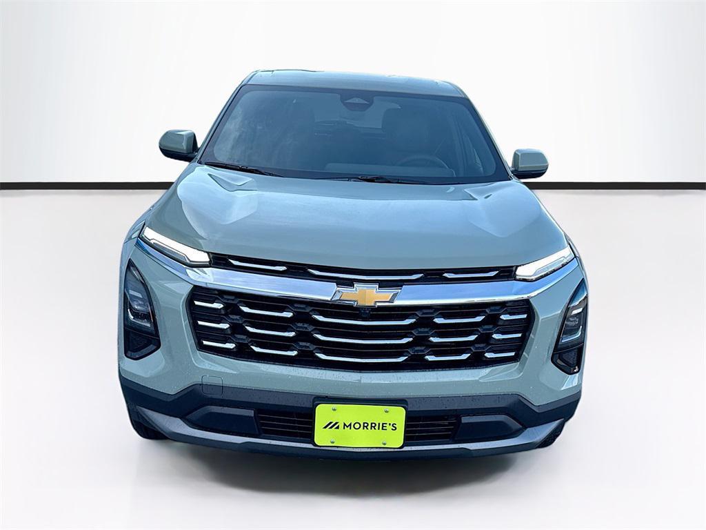 new 2026 Chevrolet Equinox car, priced at $32,657