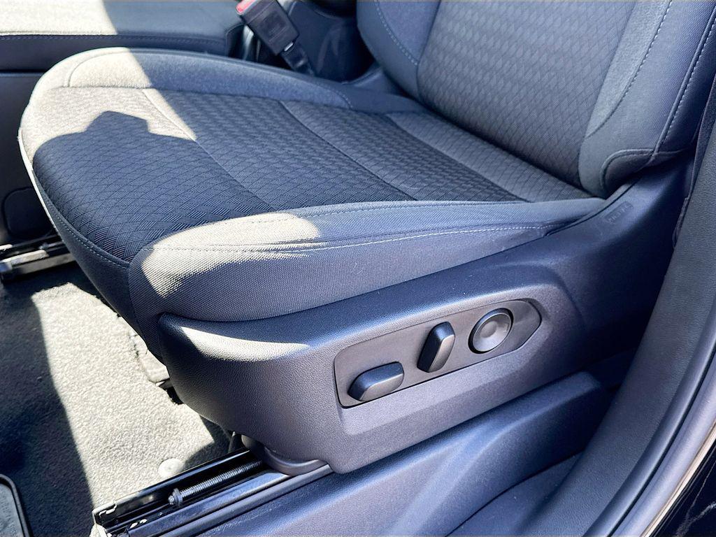 used 2024 Chevrolet Silverado 1500 car, priced at $39,222