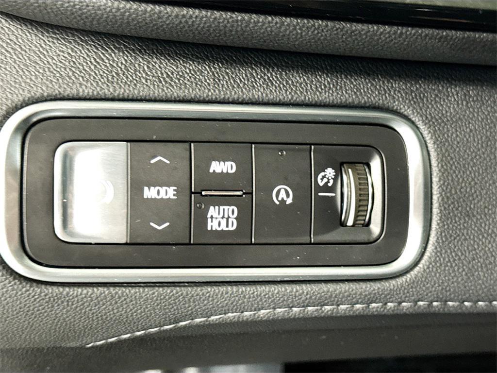 used 2025 Buick Enclave car, priced at $37,999