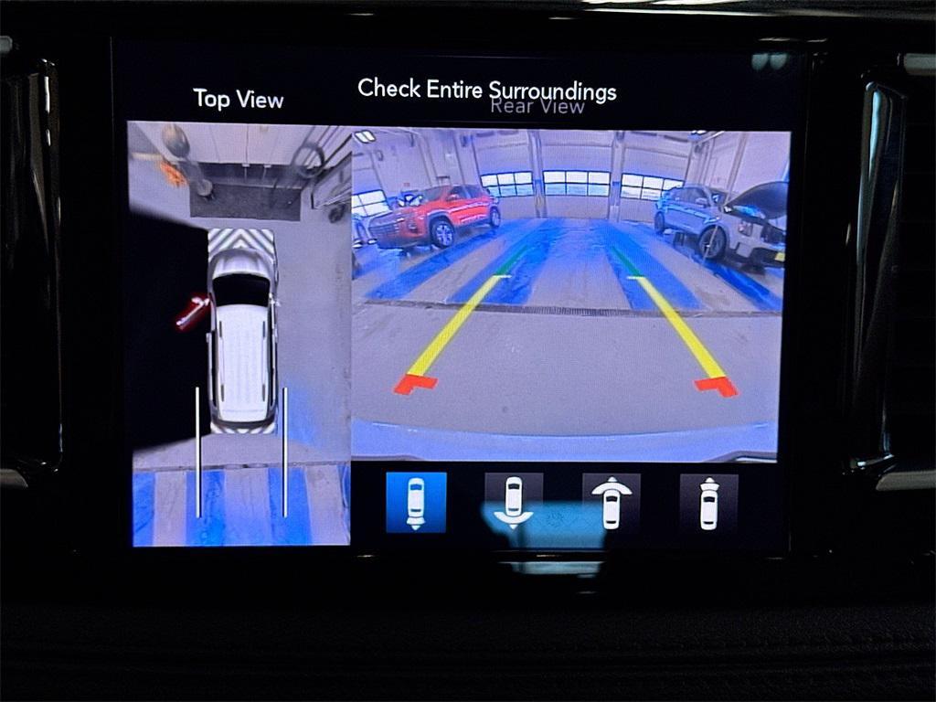 used 2020 Chrysler Pacifica car, priced at $16,520