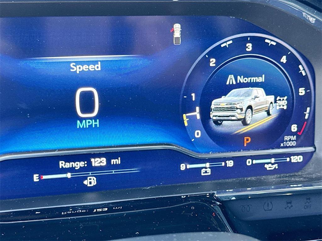 new 2025 Chevrolet Silverado 1500 car, priced at $51,438