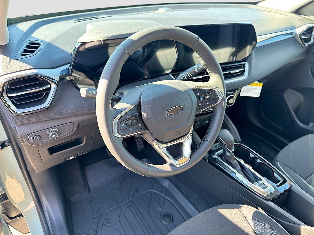 new 2026 Chevrolet TrailBlazer car, priced at $28,086