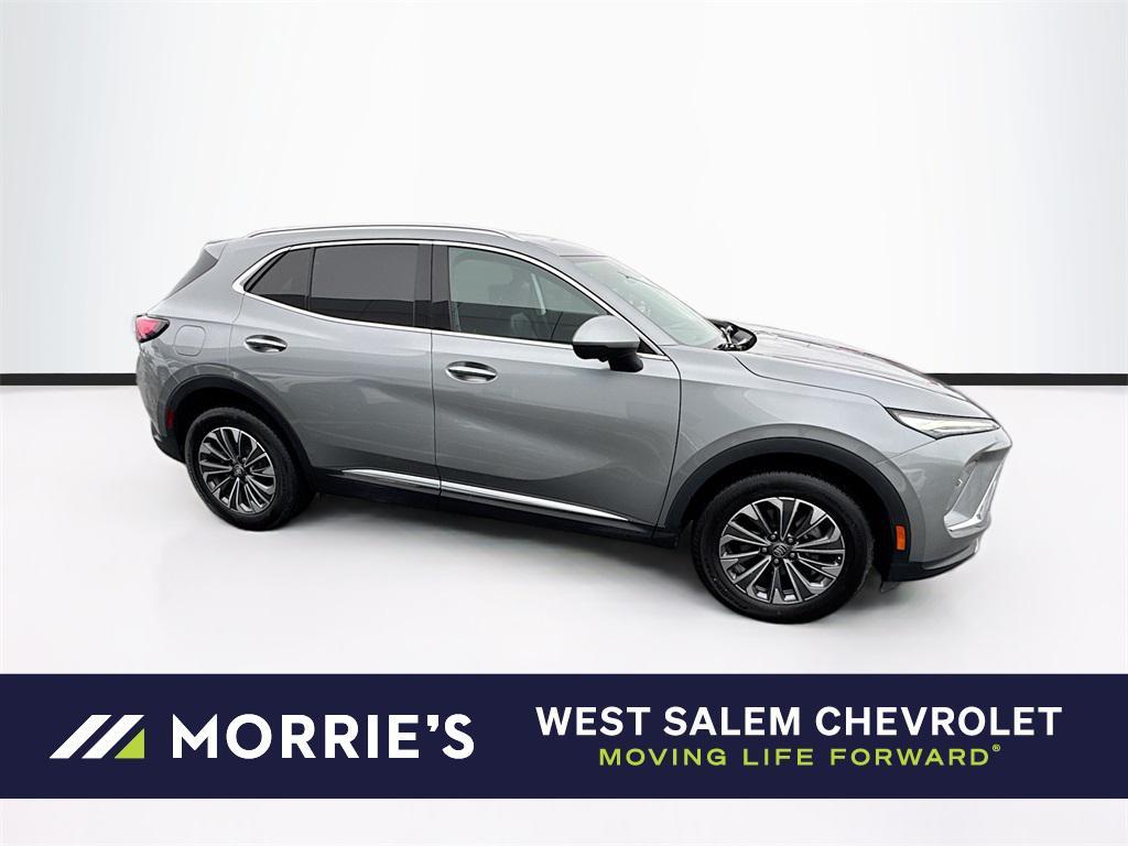 used 2025 Buick Envision car, priced at $27,615