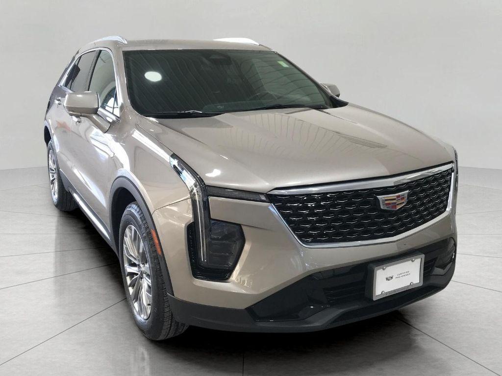 used 2025 Cadillac XT4 car, priced at $33,993