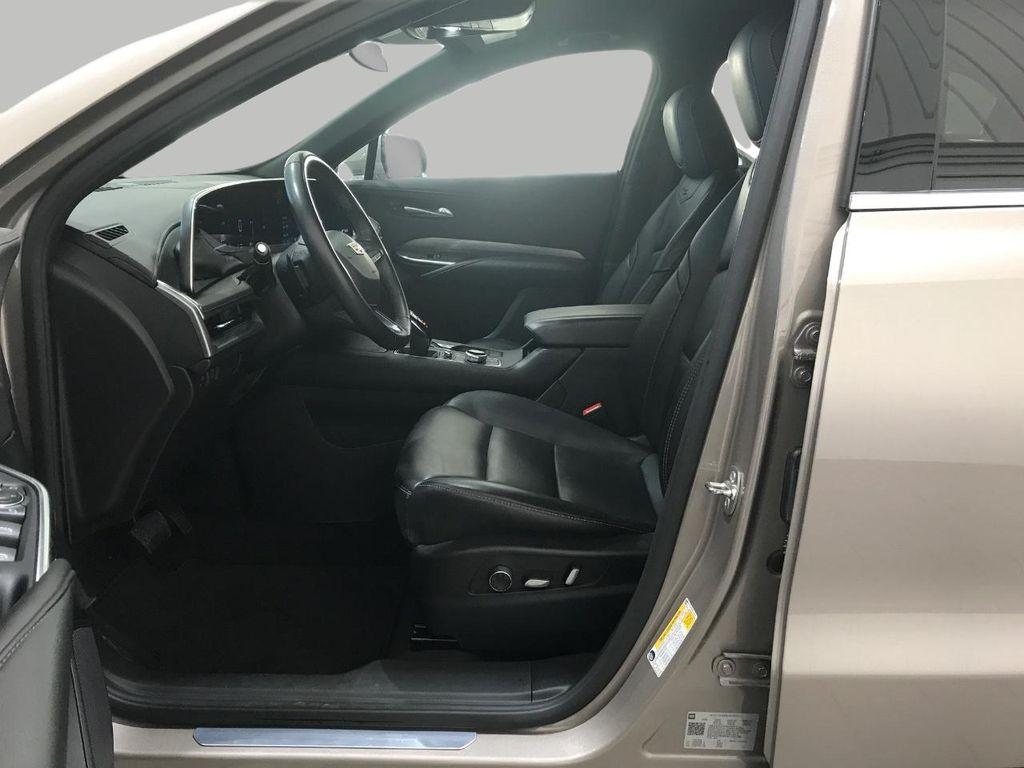 used 2025 Cadillac XT4 car, priced at $33,993
