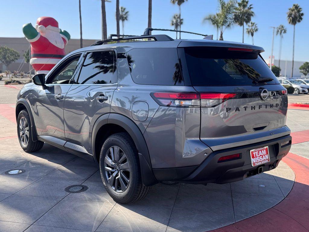 new 2025 Nissan Pathfinder car, priced at $38,875