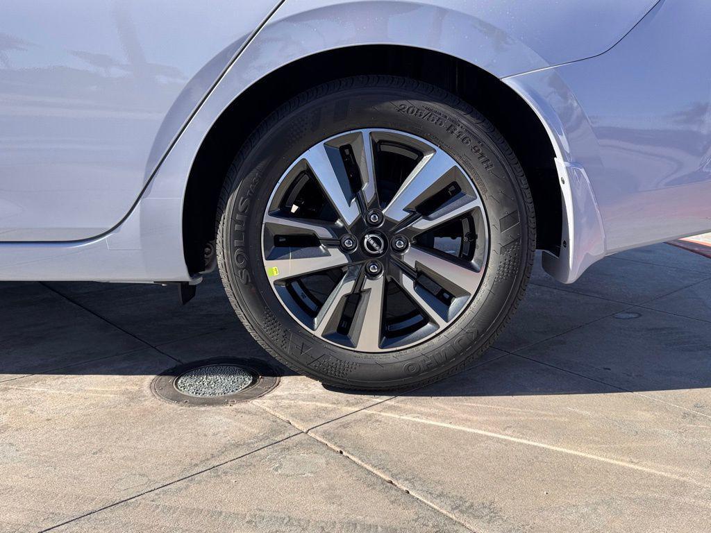 new 2025 Nissan Versa car, priced at $21,890