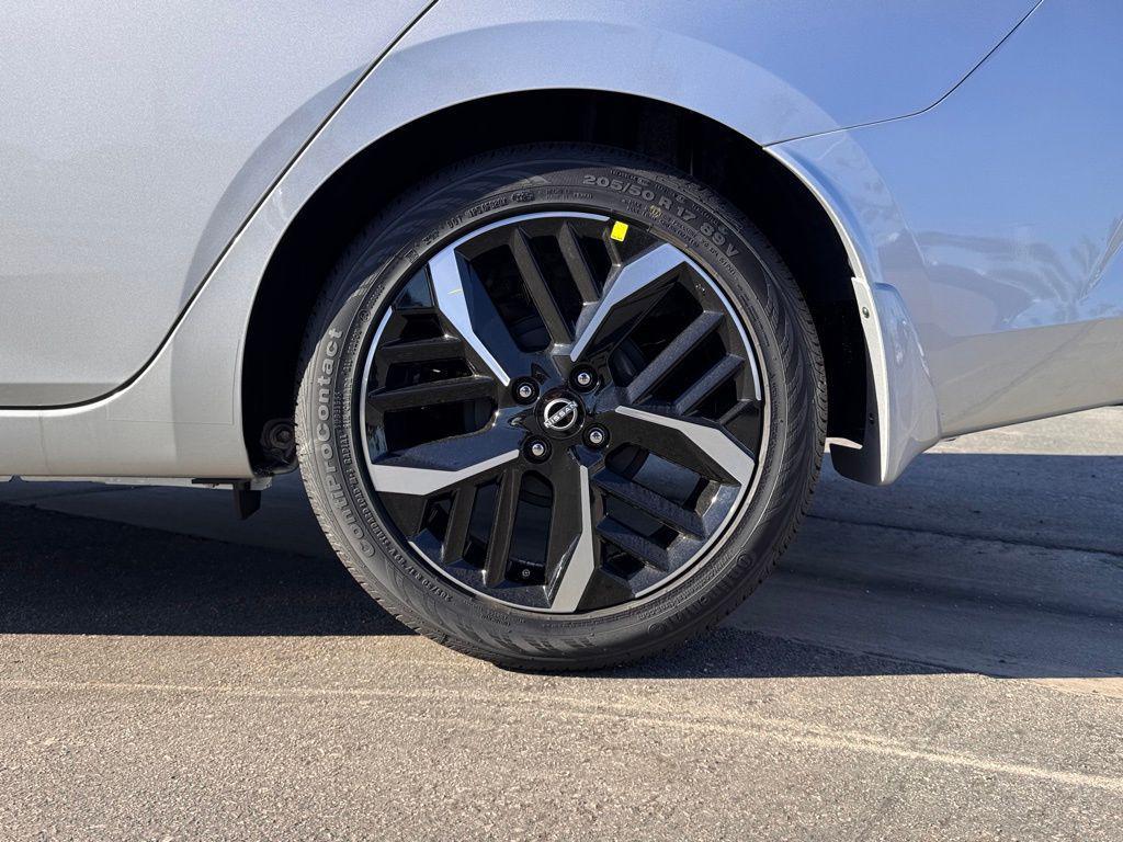 new 2025 Nissan Versa car, priced at $21,800