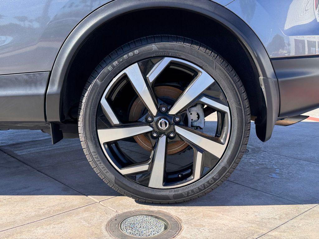 used 2020 Nissan Rogue Sport car, priced at $19,988