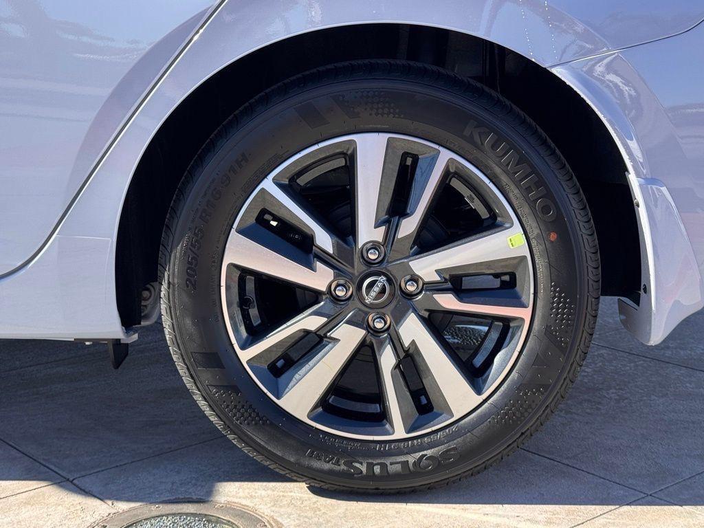 new 2025 Nissan Versa car, priced at $21,890