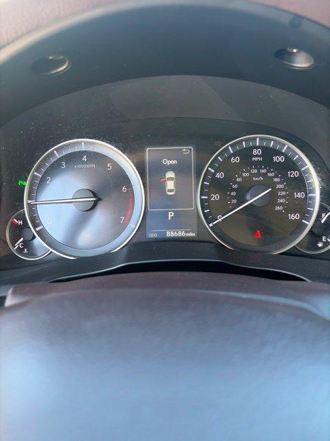 Lexus ES view 10