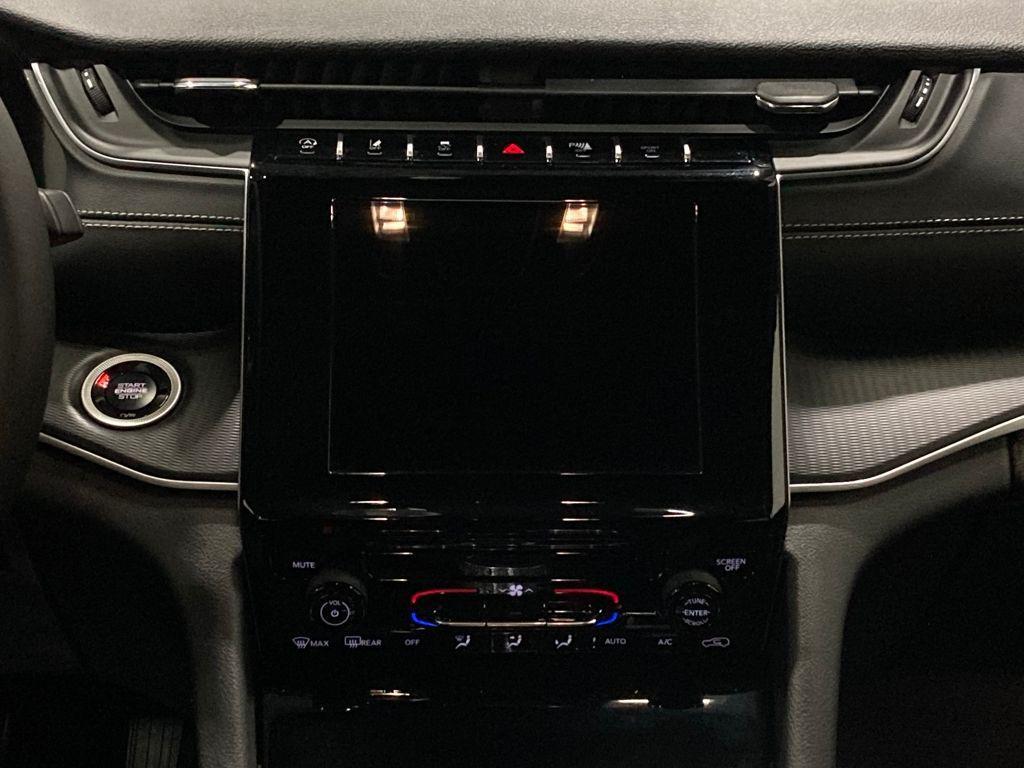 used 2025 Jeep Grand Cherokee car, priced at $33,000