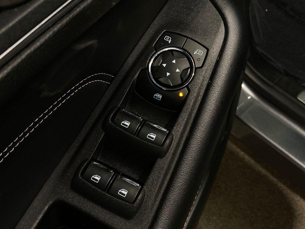 used 2023 Ford Edge car, priced at $22,500