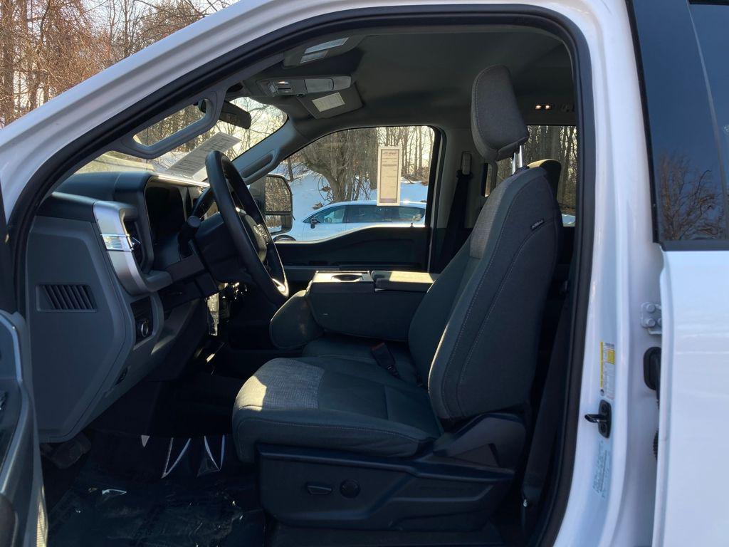 used 2024 Ford F-250 car, priced at $47,000