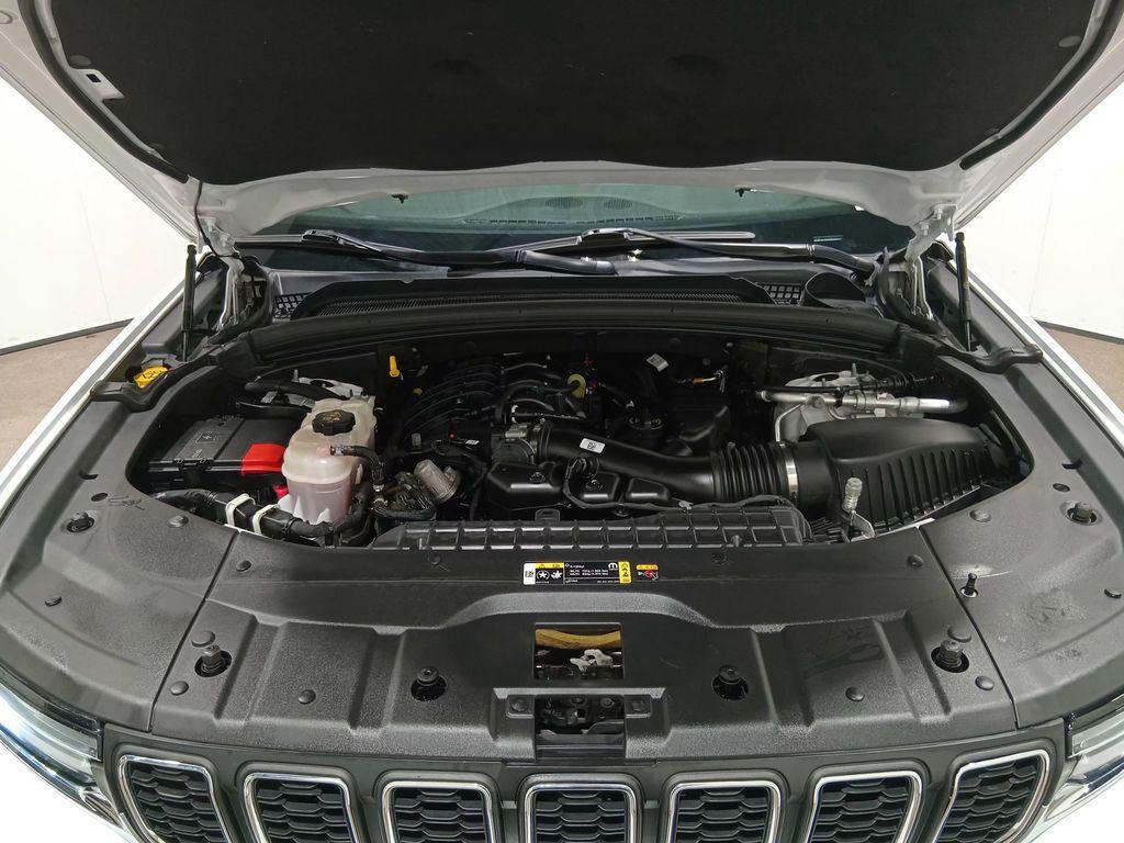 used 2021 Jeep Grand Cherokee L car, priced at $25,797